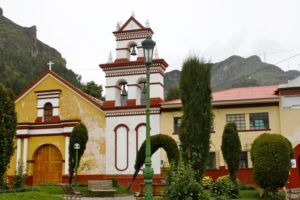 Eine peruanische Kirche. (Quelle: Jürgen Schübelin)