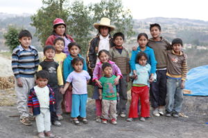Eine peruanische Kindergruppe. (Quelle: Christian Herrmanny)